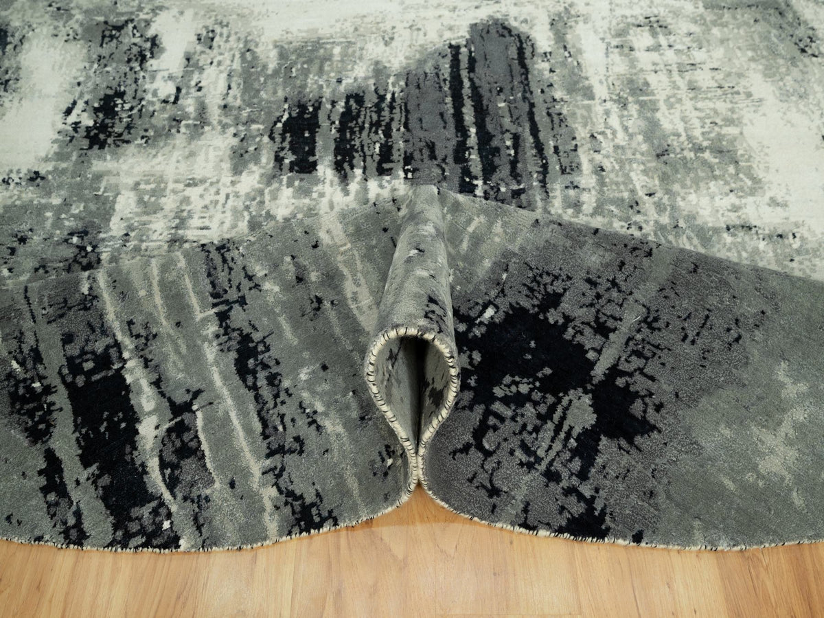 Modern / Contemporary hand-knotted wool/silk rug in Black, 8'1" x 8'1", SKU O090454