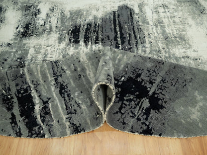 Modern / Contemporary hand-knotted wool/silk rug in Black, 8'1" x 8'1", SKU O090454