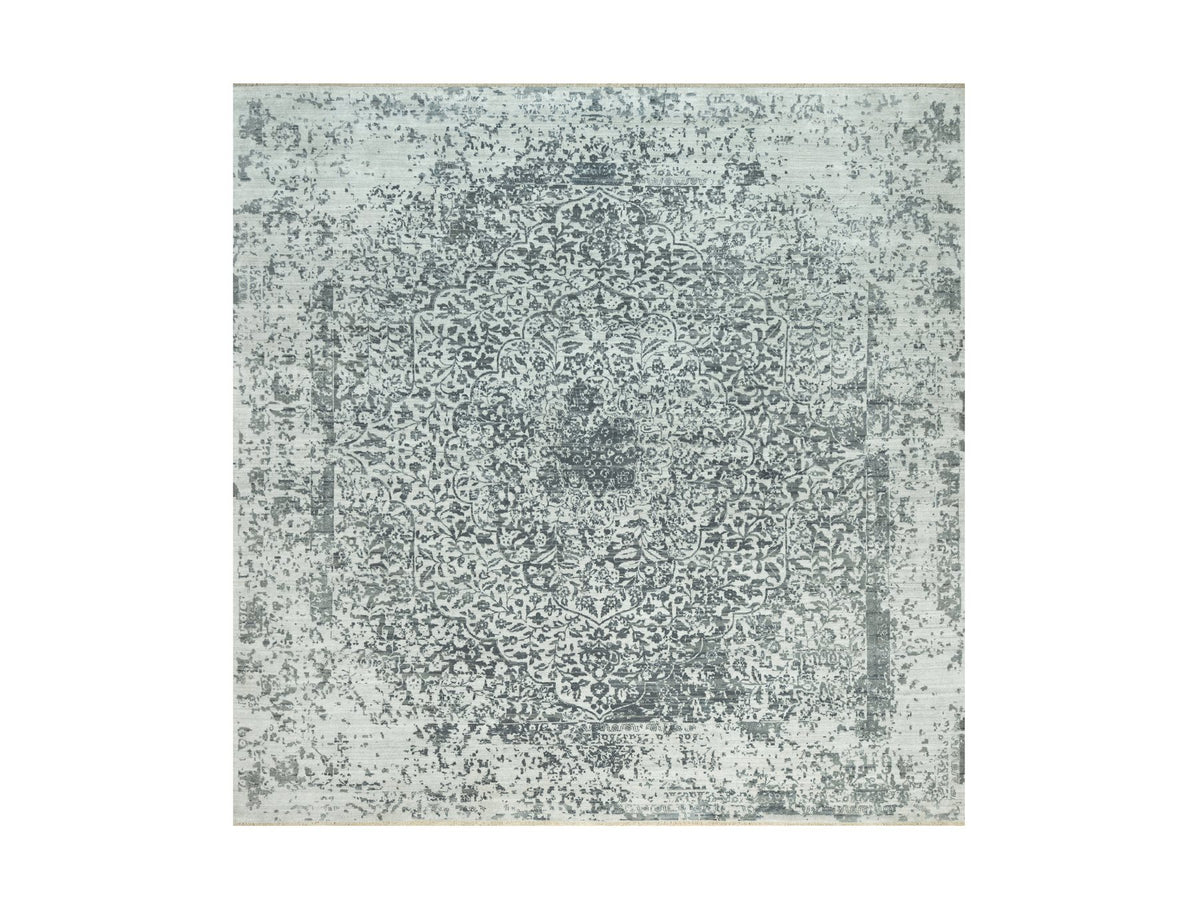 Transitional hand-knotted wool/silk rug in Gray, 13'9" x 13'10", SKU O090477