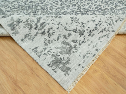 Grey 13'9" x 13'10" Transitional Hand knotted Wool/Silk Rug - Sku: O090477