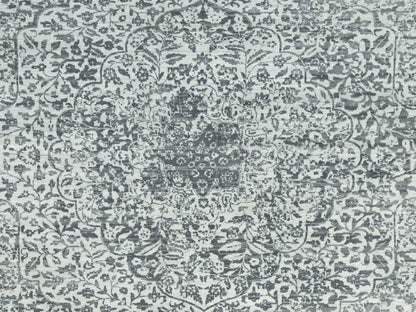 Grey 13'9" x 13'10" Transitional Hand knotted Wool/Silk Rug - Sku: O090477