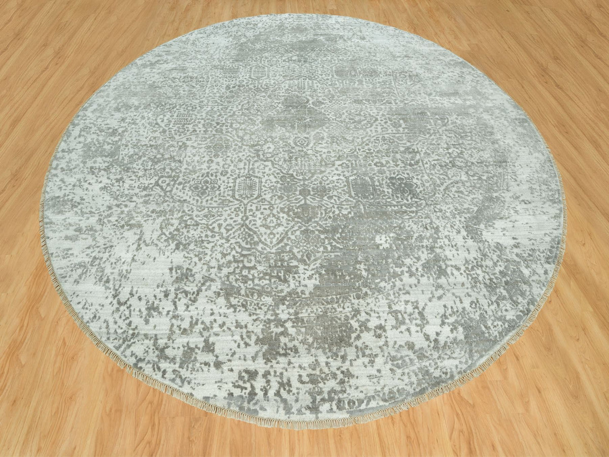 Transitional hand-knotted wool/silk rug in Gray, 13'10" x 13'10", SKU O090483