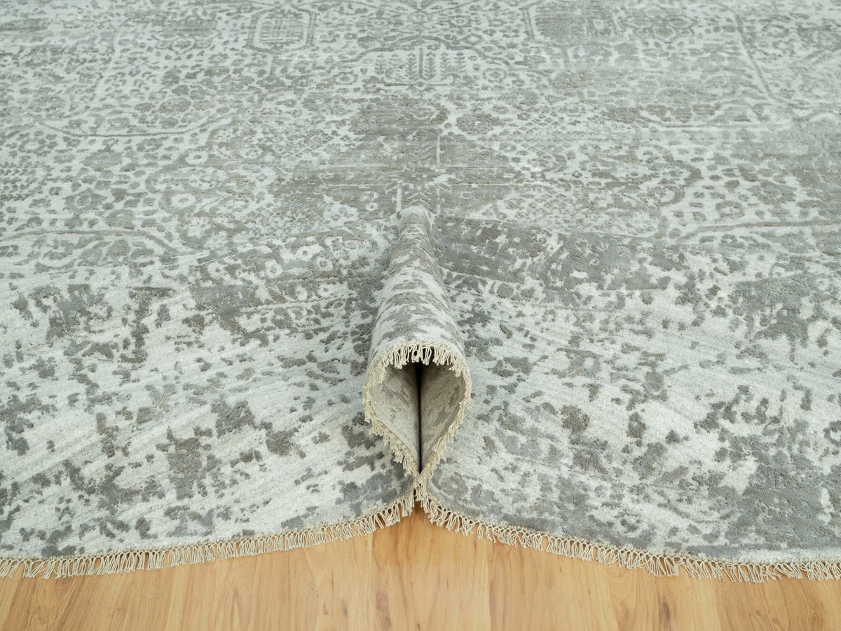 Transitional hand-knotted wool/silk rug in Gray, 13'10" x 13'10", SKU O090483