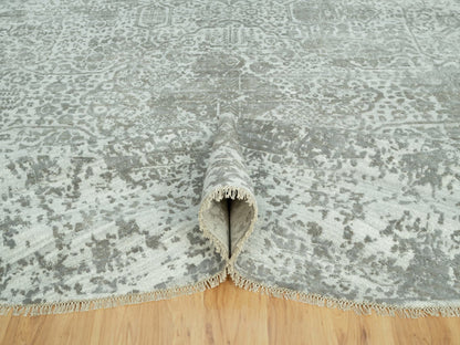 Transitional hand-knotted wool/silk rug in Gray, 13'10" x 13'10", SKU O090483
