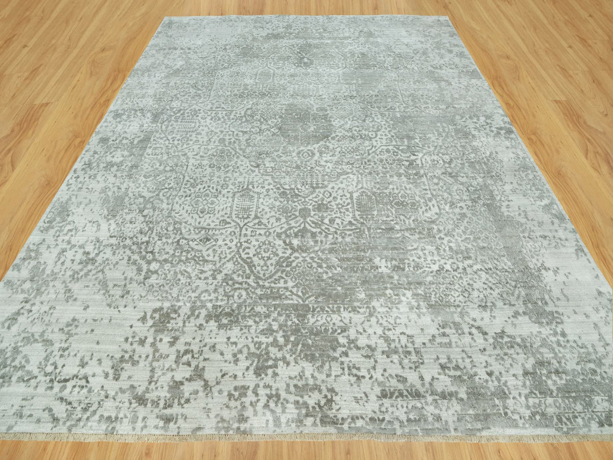 Transitional hand-knotted wool/silk rug in Gray, 14'0" x 13'11", SKU O090484