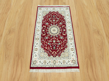 Red 2'7" x 4'1" Traditional Hand knotted Wool Rug - Sku: O090515