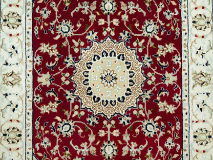 Red 2'7" x 4'1" Traditional Hand knotted Wool Rug - Sku: O090515