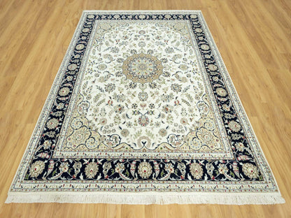 Ivory 7'10" x 10'0" Fine Oriental Hand knotted Wool Rug - Sku: O090519