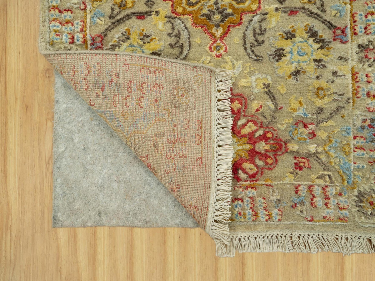 Transitional hand-knotted wool/silk rug in Beige, 2'1" x 3'1", SKU O090523