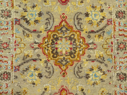Transitional hand-knotted wool/silk rug in Beige, 2'1" x 3'1", SKU O090523