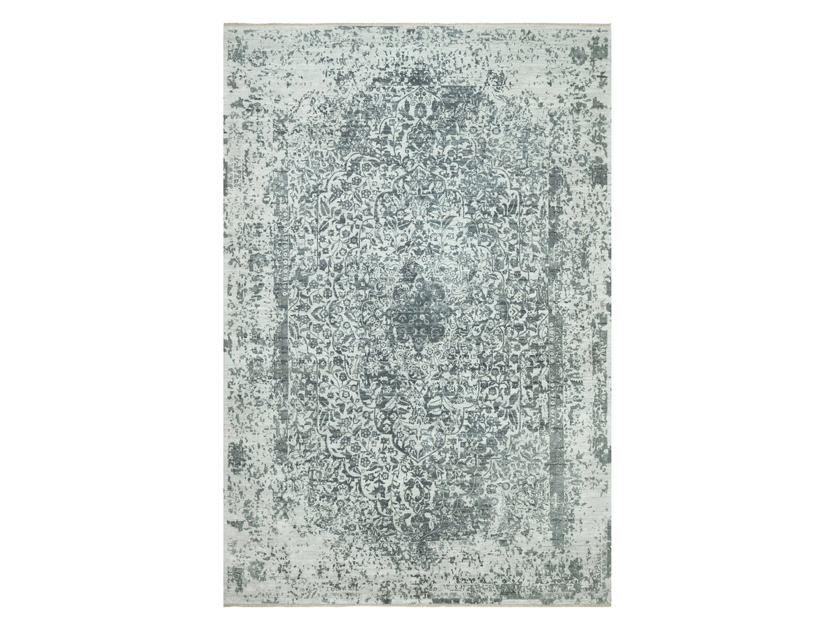 Transitional hand-knotted wool/silk rug in Gray, 12'1" x 18'0", SKU O090546