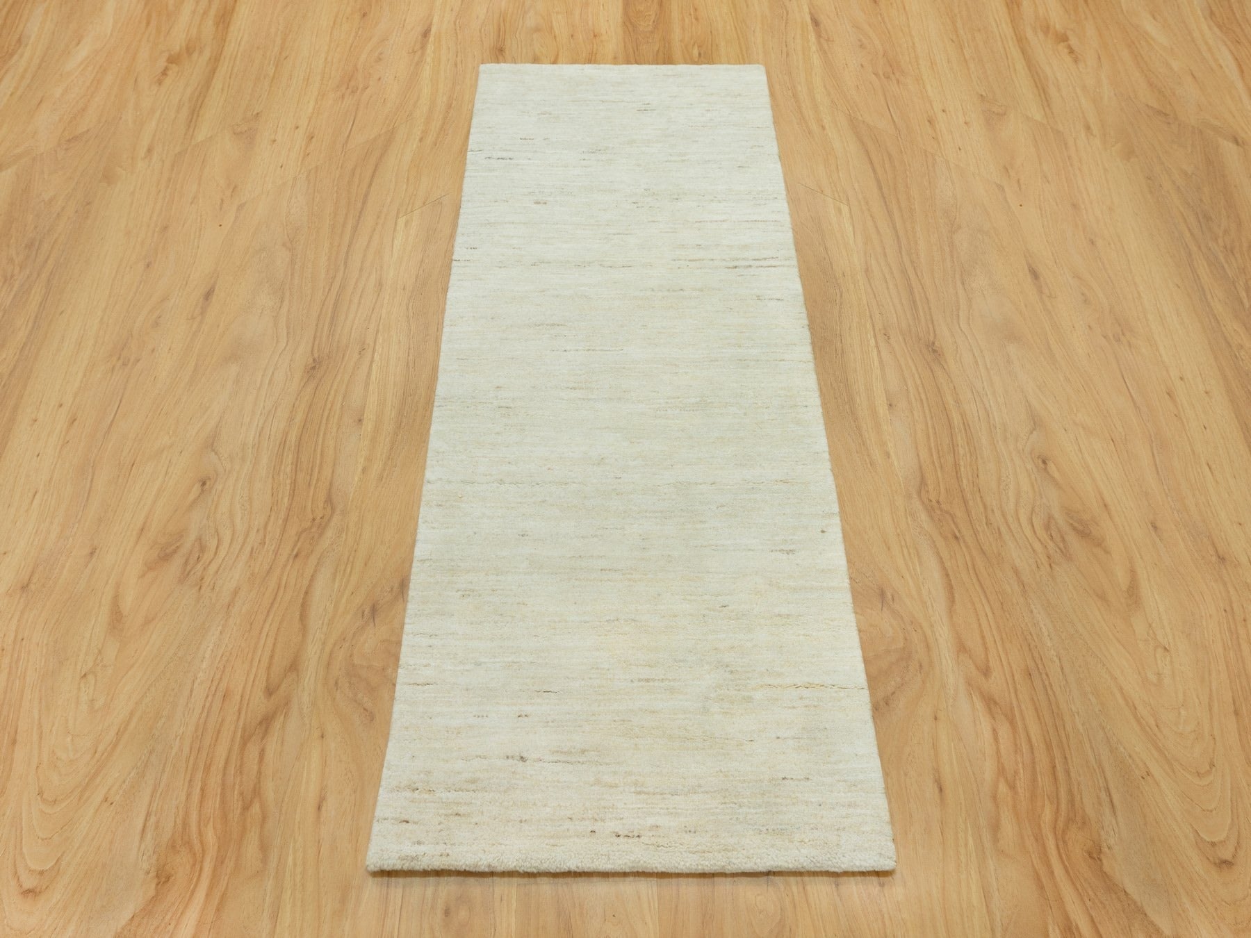 Ivory 2'5" x 6'1" Modern / Contemporary Hand knotted Wool Rug - Sku: O090556