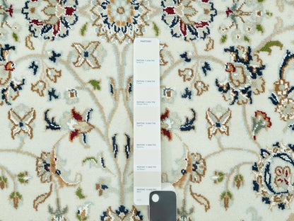 Ivory 8'11" x 12'2" Fine Oriental Hand knotted Wool Rug - Sku: O090585