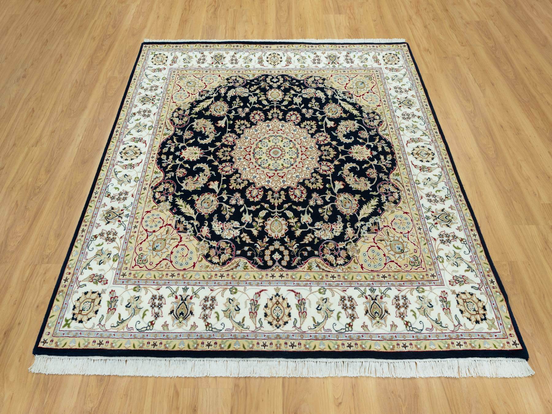 Nain Traditional hand-knotted wool rug in Blue, 6'7" x 6'7", SKU O090593