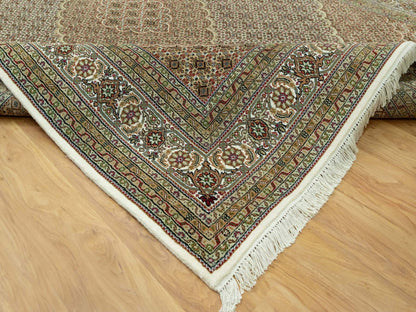 Ivory 8'10" x 12'3" Fine Oriental Hand knotted Wool Rug - Sku: O090605