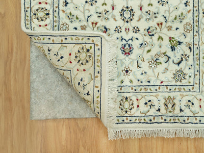 Ivory 2'9" x 20'0" Fine Oriental Hand knotted Wool Rug - Sku: O090613