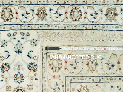 Ivory 2'10" x 19'10" Fine Oriental Hand knotted Wool Rug - Sku: O090614