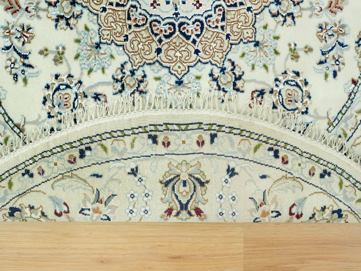 Nain Traditional hand-knotted wool rug in Ivory, 5'0" x 5'0", SKU O090617