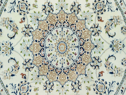 Ivory 5'0" x 5'0" Fine Oriental Hand knotted Wool Rug - Sku: O090617