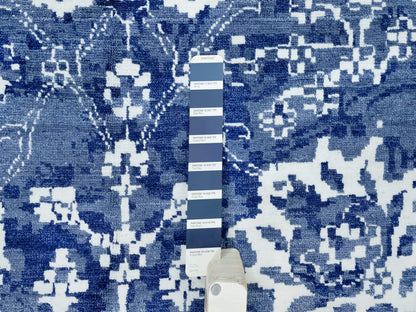 Tabriz Transitional hand-knotted wool/silk rug in Blue, 10'0" x 10'0", SKU O090669