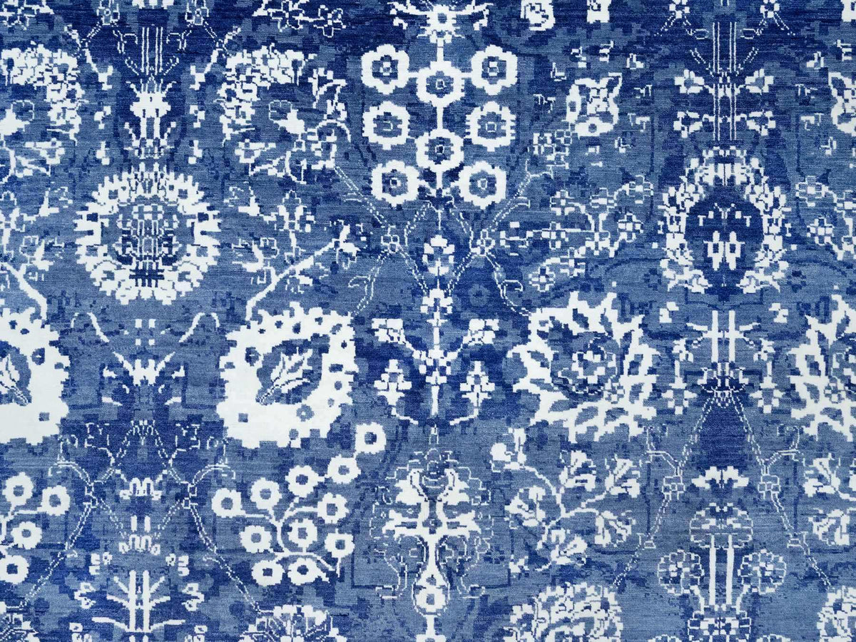 Tabriz Transitional hand-knotted wool/silk rug in Blue, 10'0" x 10'0", SKU O090669