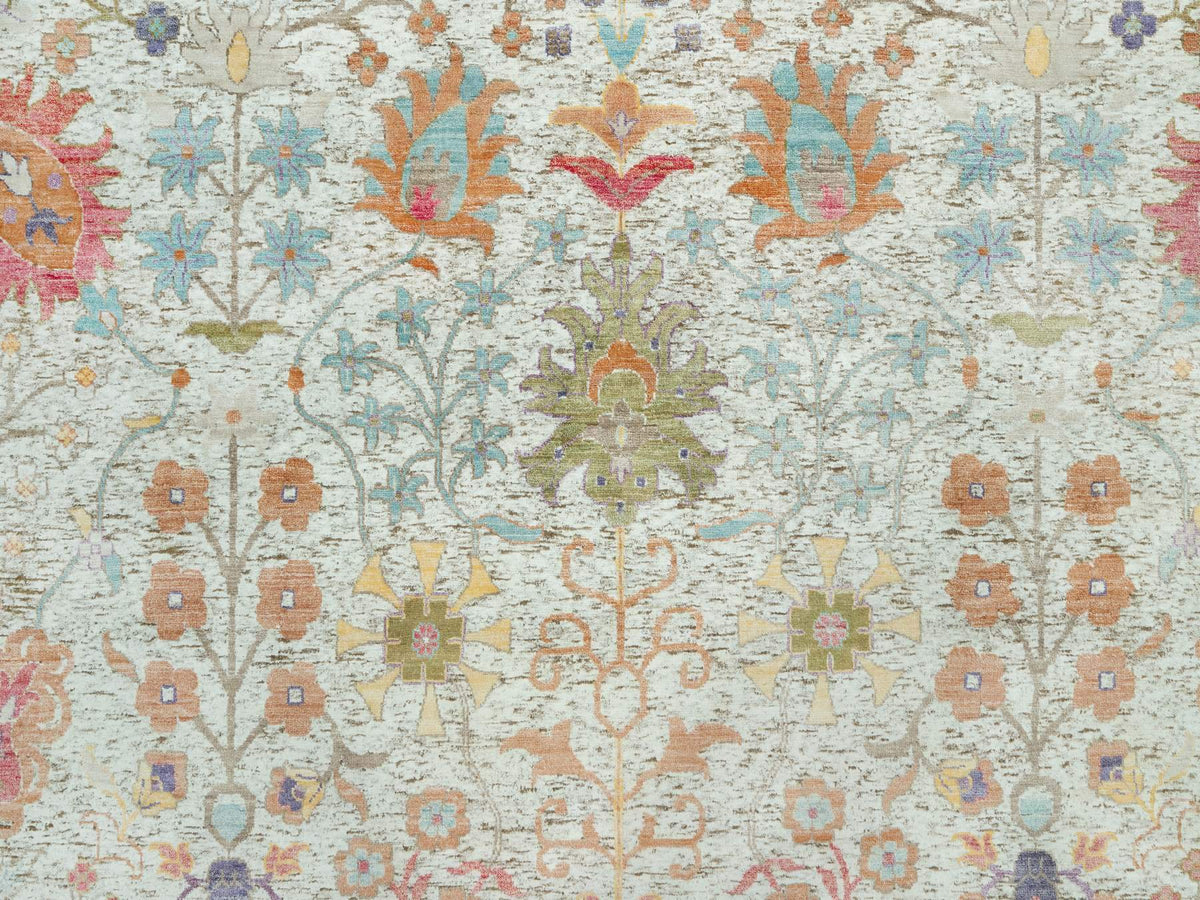 Transitional hand-knotted wool/silk rug in Beige, 11'8" x 15'0", SKU O090687