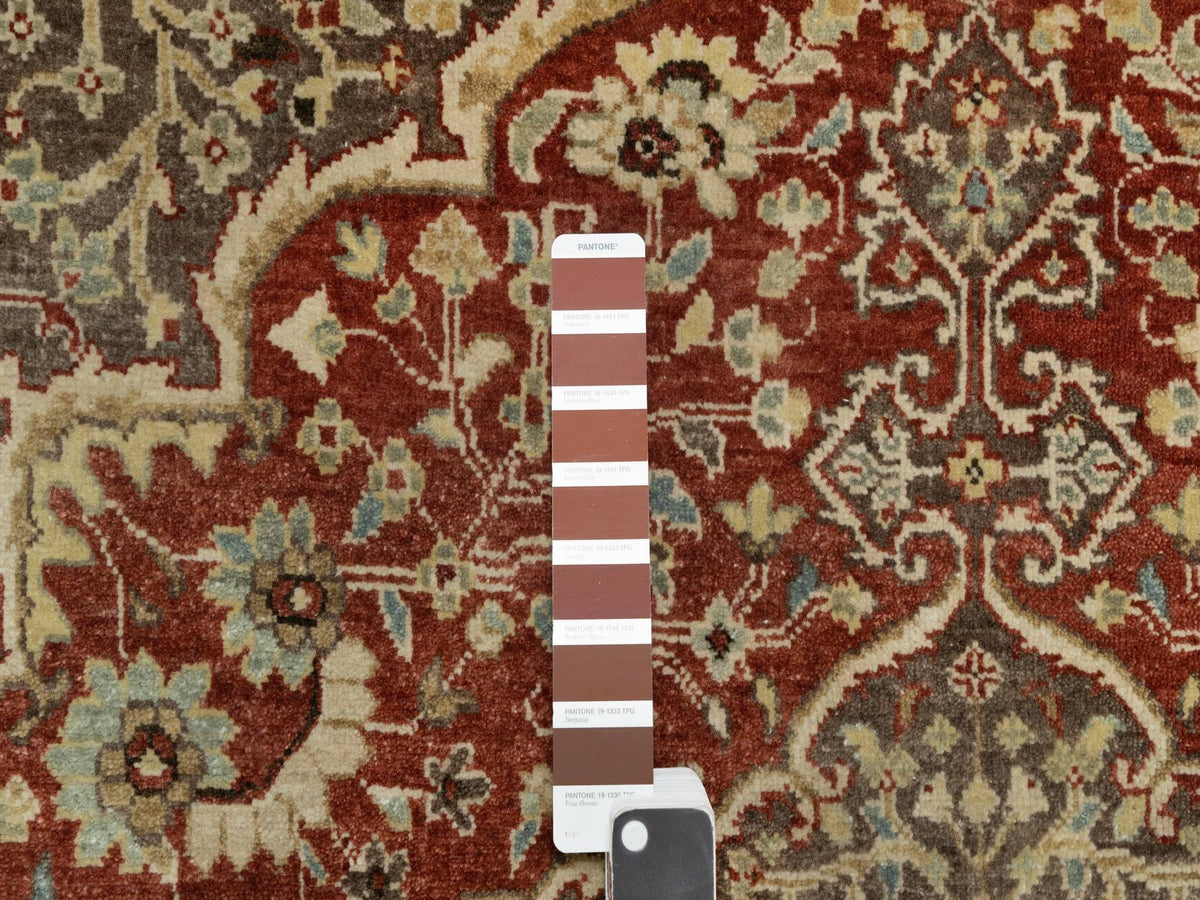 Tabriz hand-knotted wool rug in Red, 8' x 8'2", SKU O090736 (view 7)