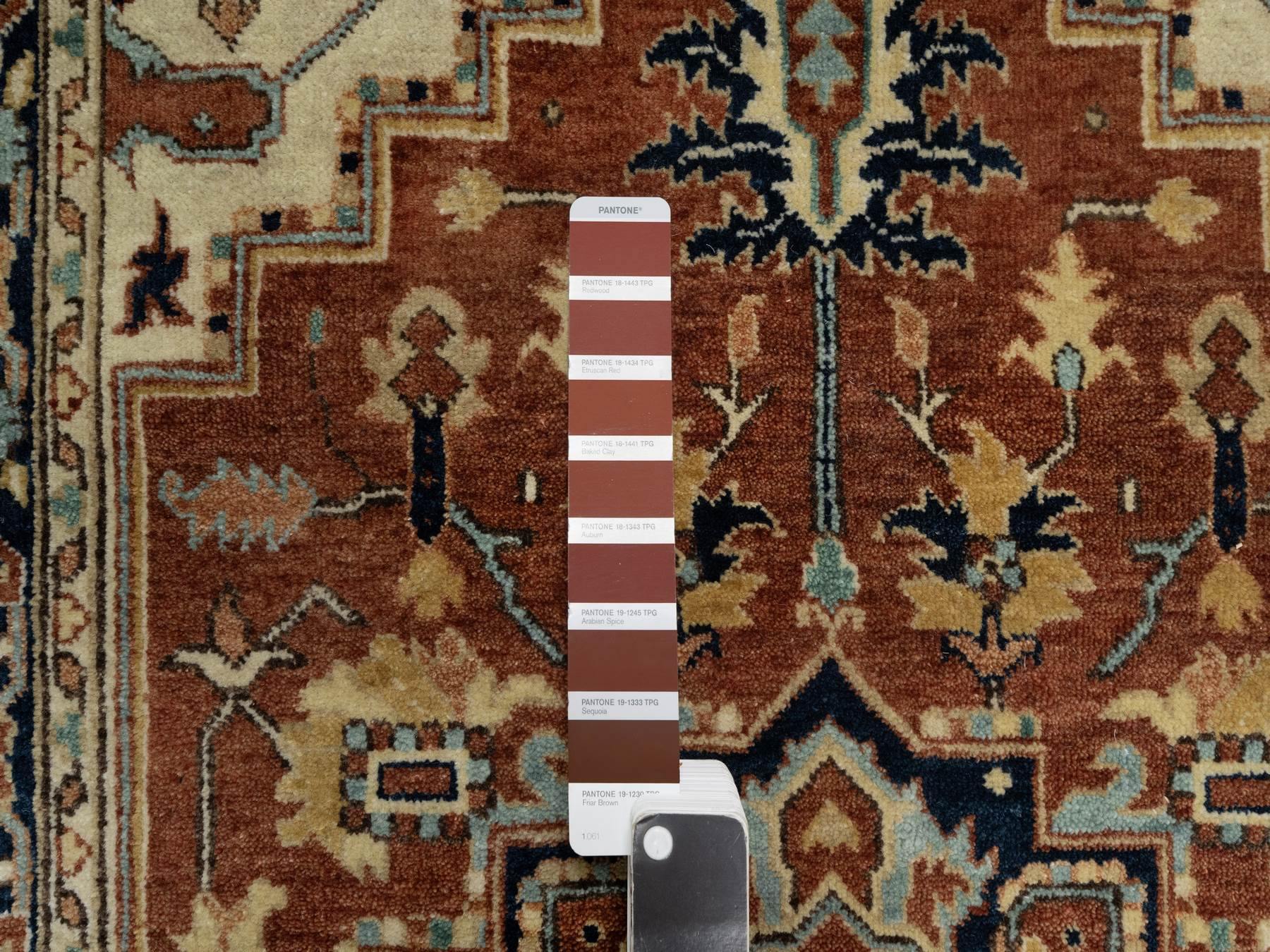 Heriz Heriz hand-knotted wool rug in Red & Midnight Blue, 3'1" x 5'2" — SKU O090747 (view 4)