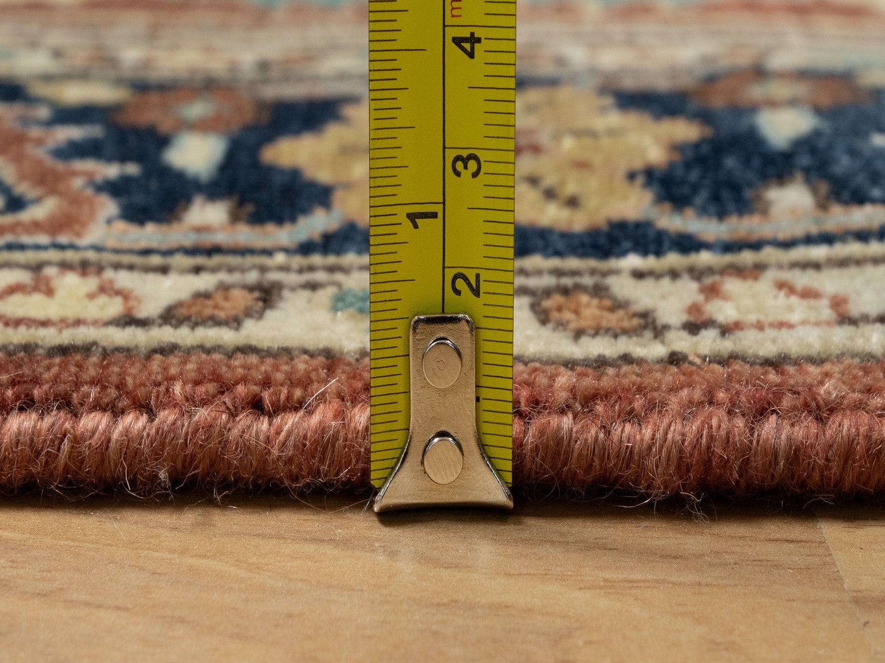 Heriz Heriz hand-knotted wool rug in Red & Midnight Blue, 3'1" x 5'2" — SKU O090747 (view 7)