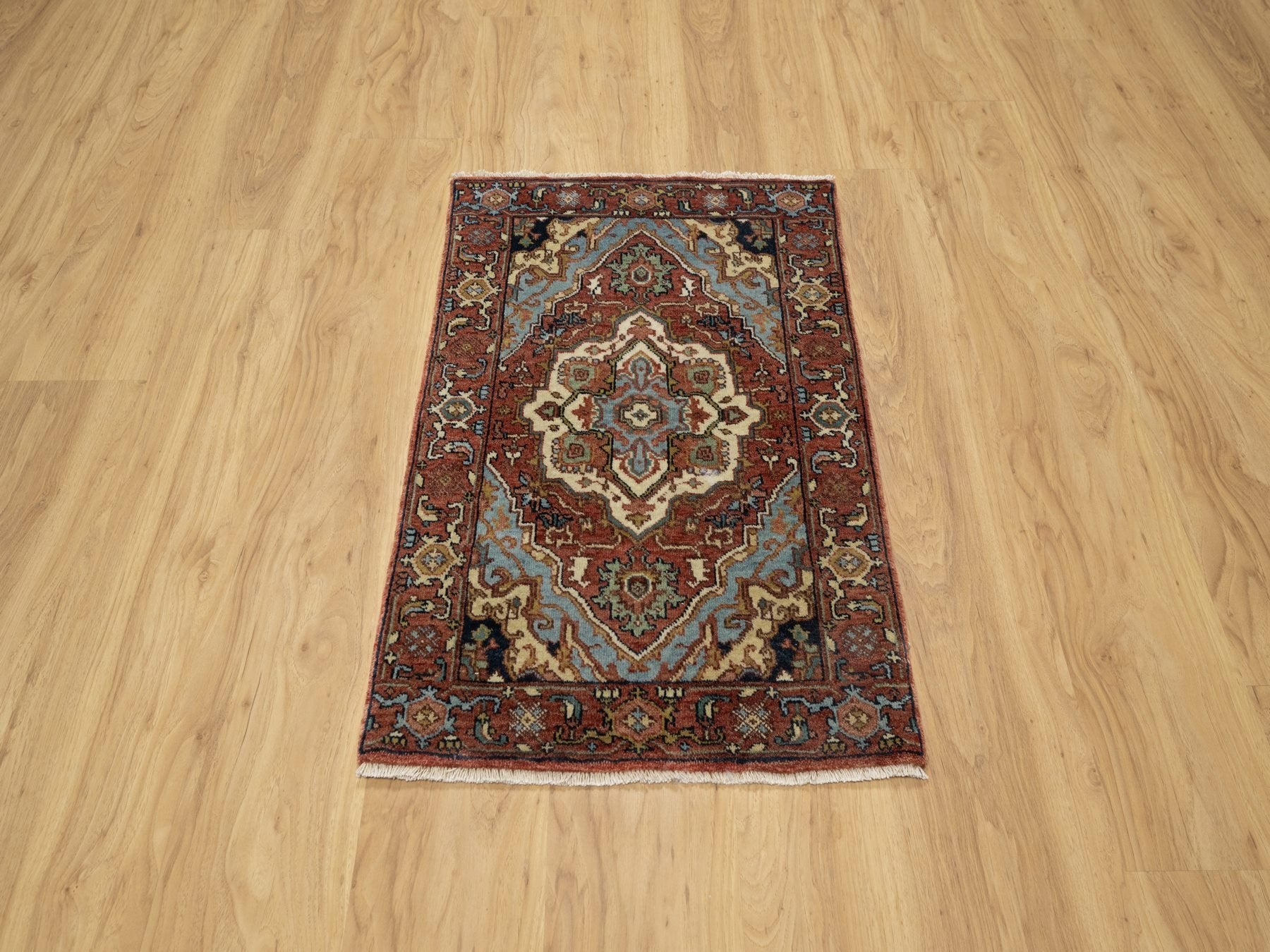 Heriz Traditional hand-knotted wool rug in Red, 2'0" x 3'2", SKU O090755