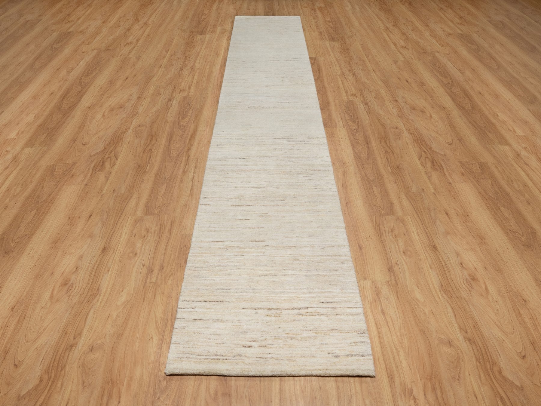 Ivory 2'6" x 13'9" Modern / Contemporary Hand knotted Wool Rug - Sku: O090762