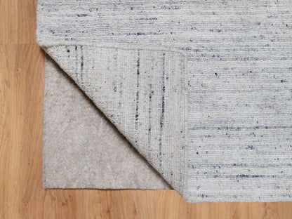 Grey 2'0" x 3'0" Modern / Contemporary Handloom Wool Rug - Sku: O090786