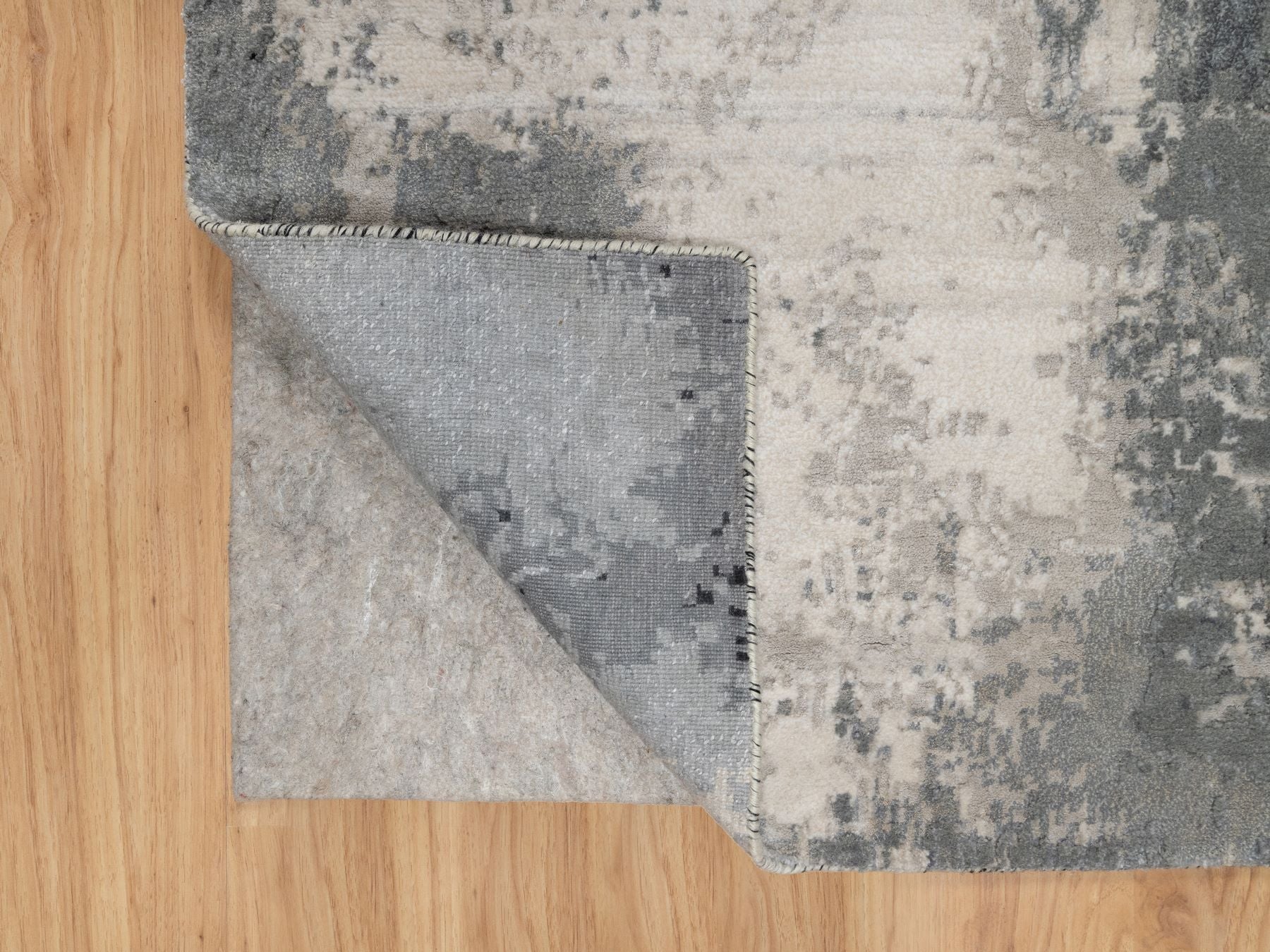 Modern / Contemporary hand-knotted wool/silk runner in Black, 2'7" x 6'4", SKU O090811