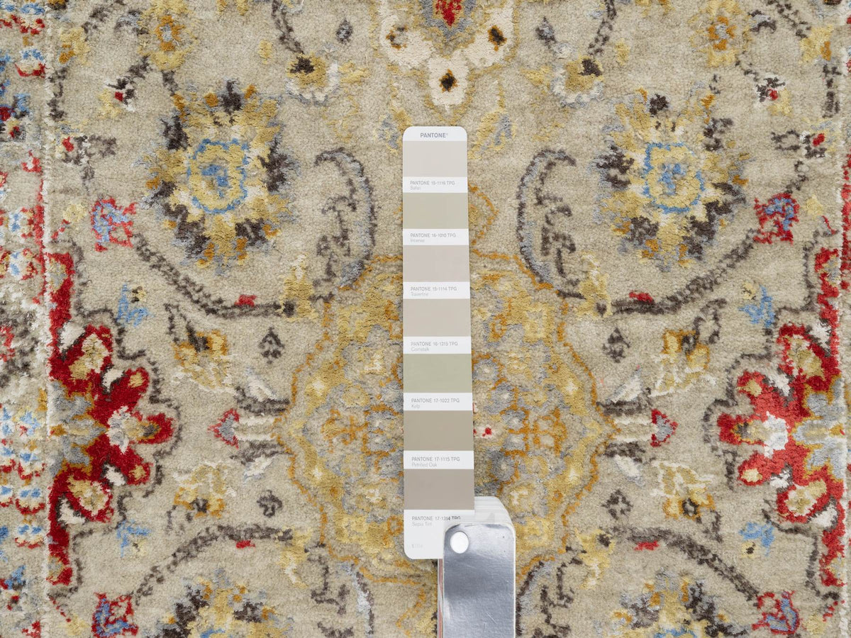 Transitional hand-knotted wool rug in Beige, 2'7" x 22'0", SKU O090815