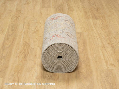 Transitional hand-knotted wool rug in Beige, 2'7" x 22'0", SKU O090815