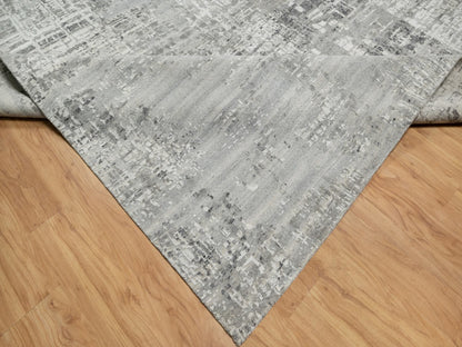 Modern / Contemporary hand-knotted wool rug in Gray, 12'0" x 14'9", SKU O090837