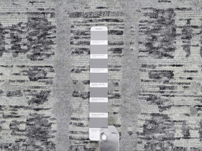 Grey 2'6" x 10'0" Modern / Contemporary Hand knotted Wool Rug - Sku: O090843