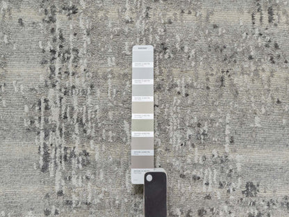 Grey 2'6" x 29'9" Modern / Contemporary Hand knotted Wool Rug - Sku: O090848