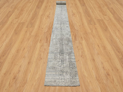 Grey 2'6" x 30'0" Modern / Contemporary Hand knotted Wool Rug - Sku: O090849