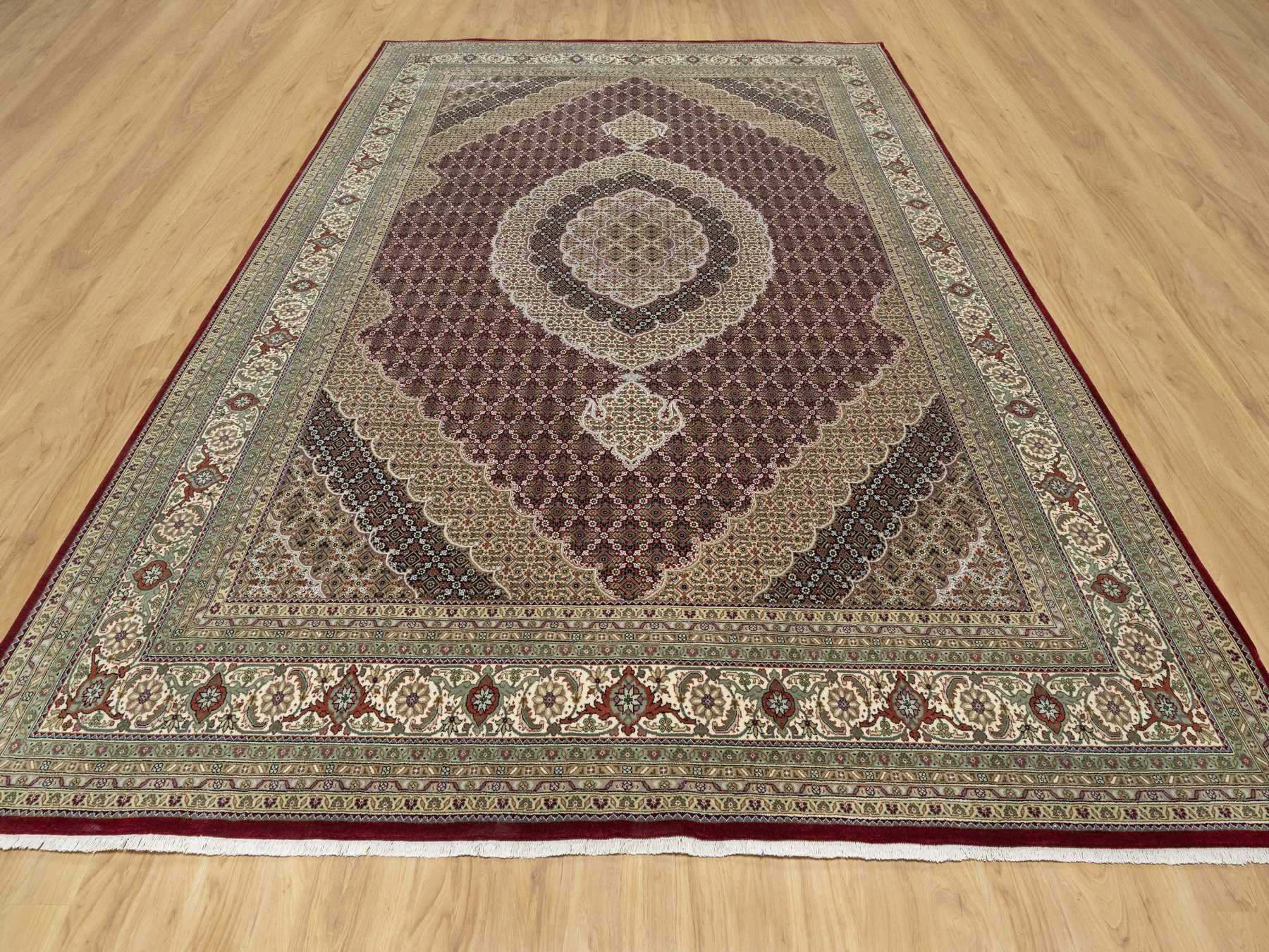 Mahi Traditional hand-knotted wool/silk rug in Red, 8'10" x 12'4", SKU O090856