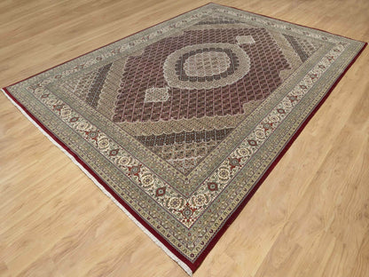 Red 8'10" x 12'4" Traditional Hand knotted Wool/Silk Rug - Sku: O090856