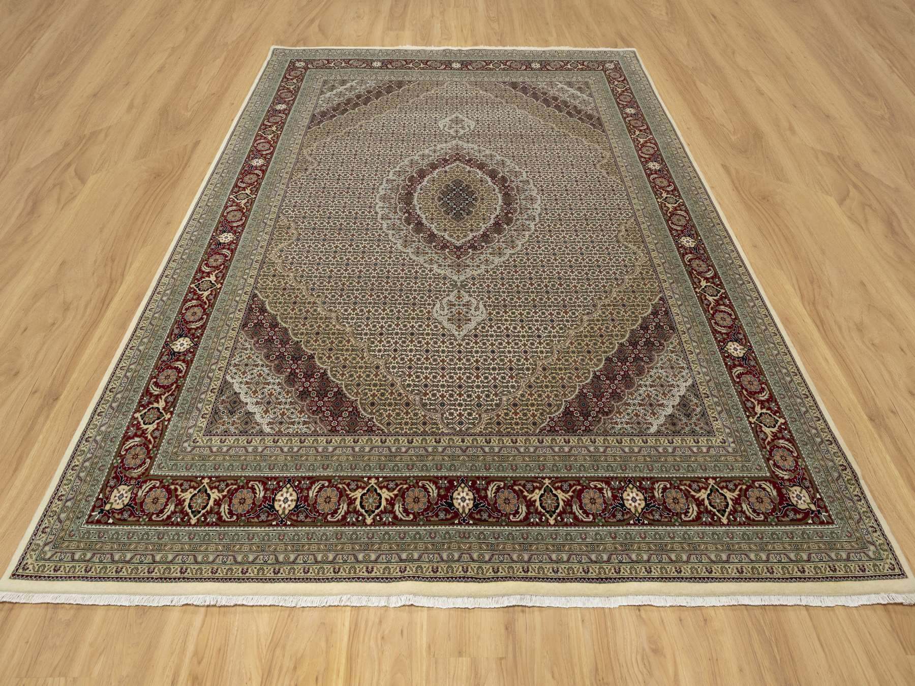 Mahi Traditional hand-knotted wool/silk rug in Ivory, 8'0" x 10'0", SKU O090862