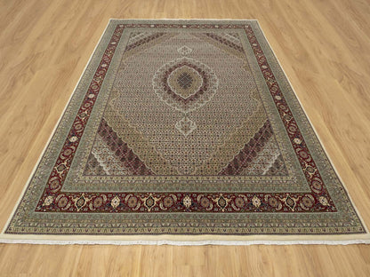 Ivory 8'0" x 10'0" Fine Oriental Hand knotted Wool/Silk Rug - Sku: O090862