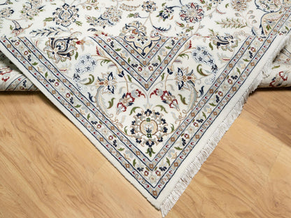 Ivory 9'9" x 13'9" Fine Oriental Hand knotted Wool/Silk Rug - Sku: O090871