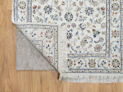Ivory 2'7" x 12'2" Fine Oriental Hand knotted Wool/Silk Rug - Sku: O090873
