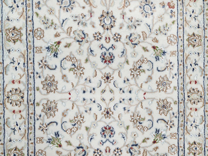 Ivory 2'7" x 12'2" Fine Oriental Hand knotted Wool/Silk Rug - Sku: O090873