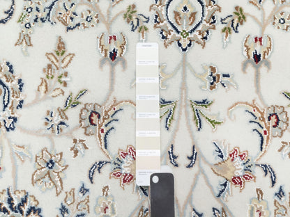 Ivory 5'10" x 9'1" Fine Oriental Hand knotted Wool/Silk Rug - Sku: O090896