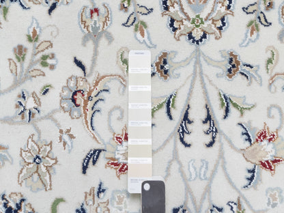 Ivory 8'7" x 12'0" Fine Oriental Hand knotted Wool/Silk Rug - Sku: O090900