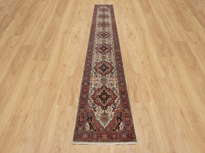 Ivory 2'6" x 16'1" Heriz Hand knotted Wool Rug - Sku: O090924
