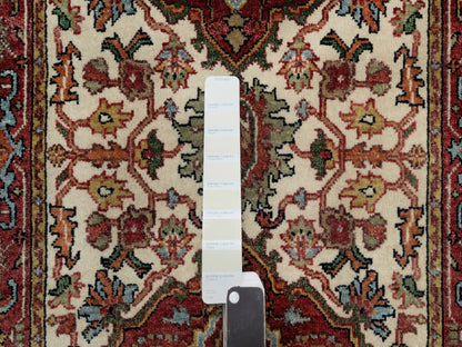 Ivory 2'6" x 16'1" Heriz Hand knotted Wool Rug - Sku: O090924